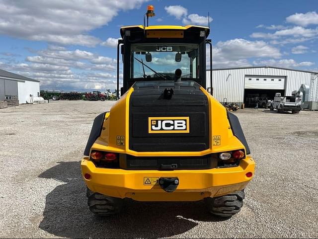Image of JCB 417 Agri equipment image 3
