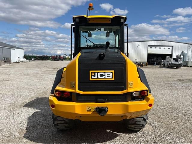 Image of JCB 417 Agri equipment image 3