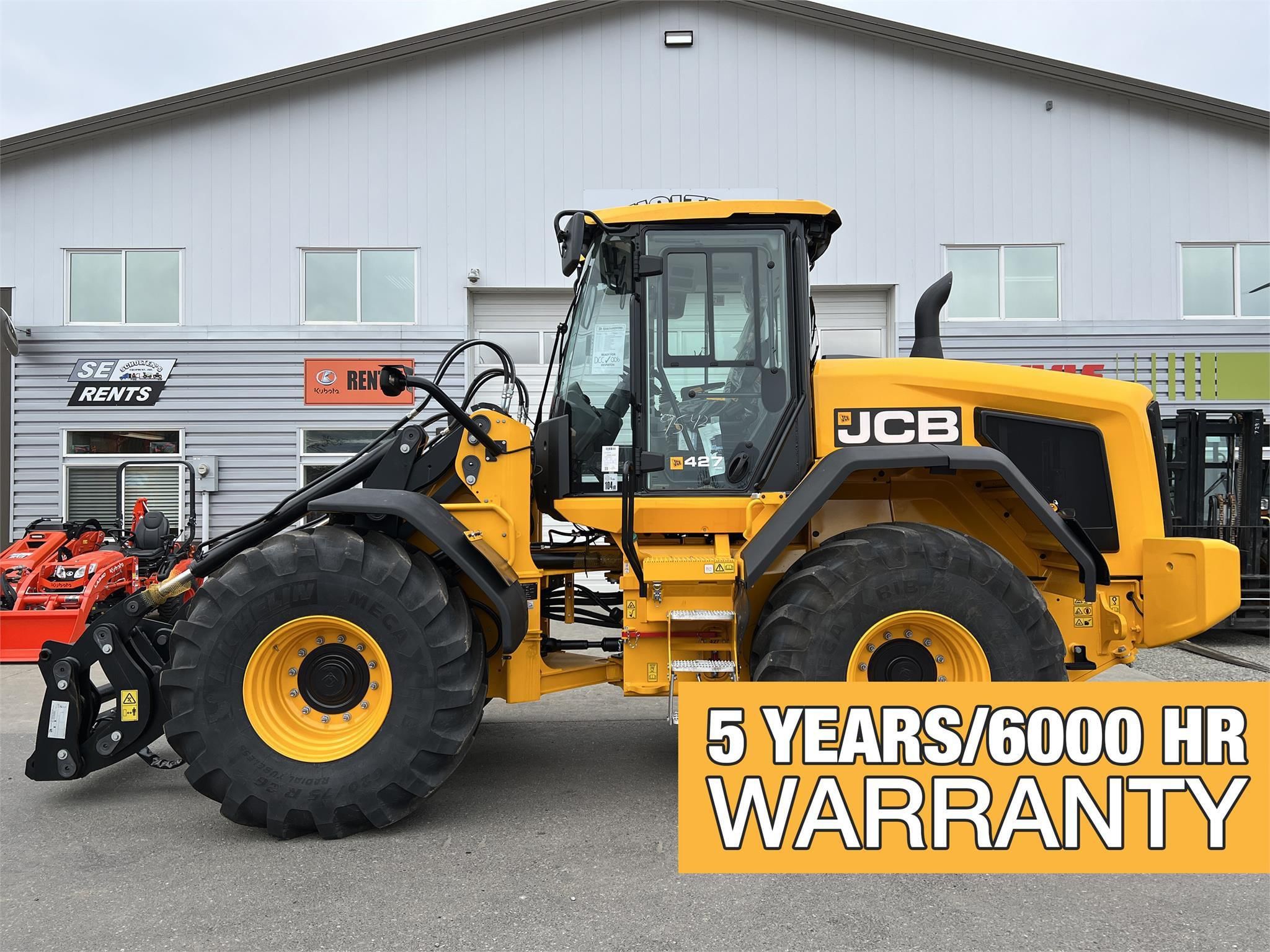 2023 JCB 427 Agri Equipment Image0