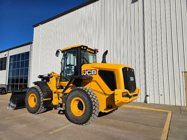 Image of JCB 427 equipment image 4
