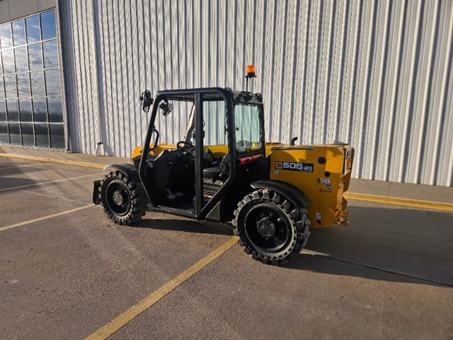 Image of JCB 505-20 equipment image 2