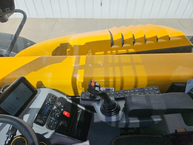 Image of JCB 532-60 Agri equipment image 4