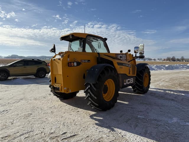 Image of JCB 542-70 Agri Plus equipment image 4