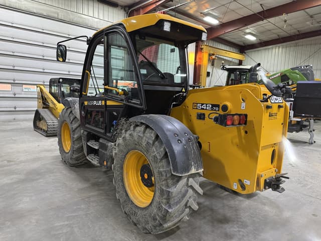 Image of JCB 542-70 Agri Plus equipment image 4