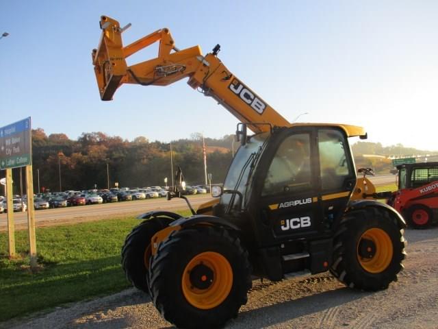 Image of JCB 542-70 Agri Plus equipment image 1