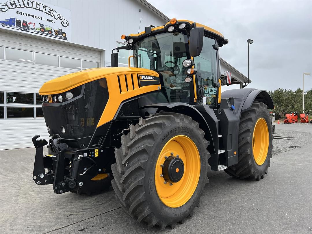 Image of JCB Fastrac 8330 Primary image