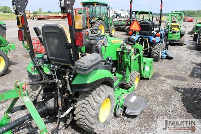 Image of John Deere 1025R equipment image 2