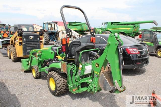 Image of John Deere 1025R equipment image 3