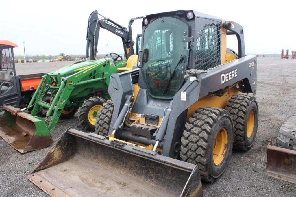 Image of John Deere 328E Primary image