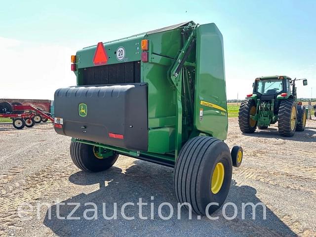 Image of John Deere 560M equipment image 3