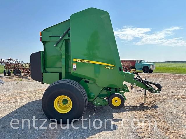 Image of John Deere 560M equipment image 2