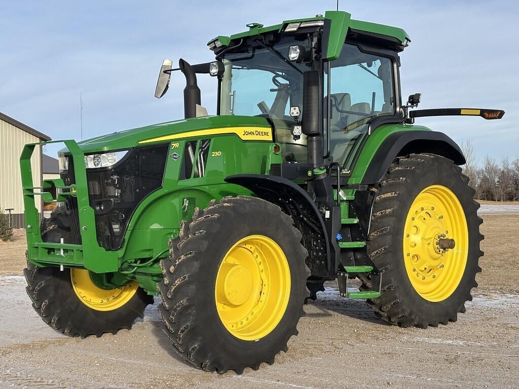 Image of John Deere 7R 230 Primary image