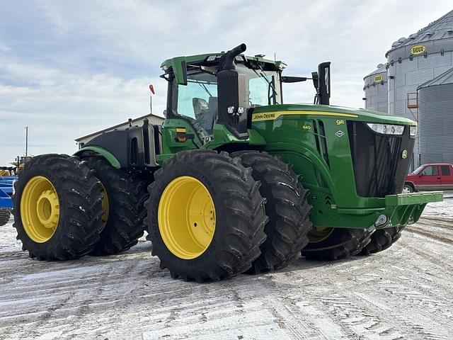 Image of John Deere 9R 640 equipment image 2