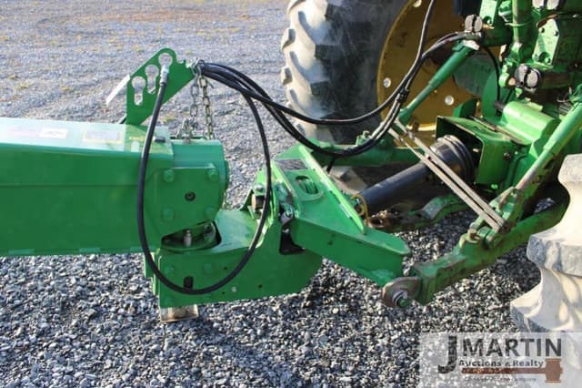 Image of John Deere C400 equipment image 4