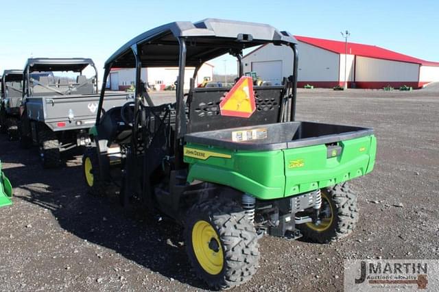 Image of John Deere XUV 560E equipment image 2