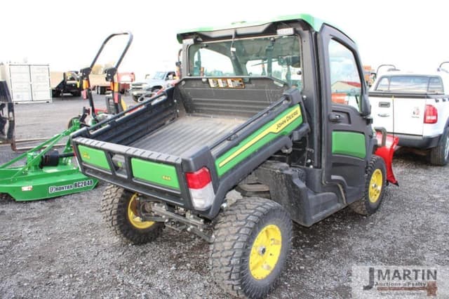Image of John Deere XUV 865R equipment image 2