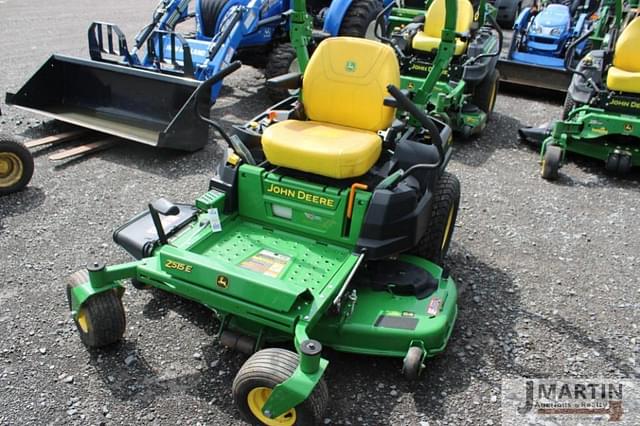 Image of John Deere Z515E equipment image 1