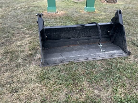 2023 Jenkins Bucket Equipment Image0