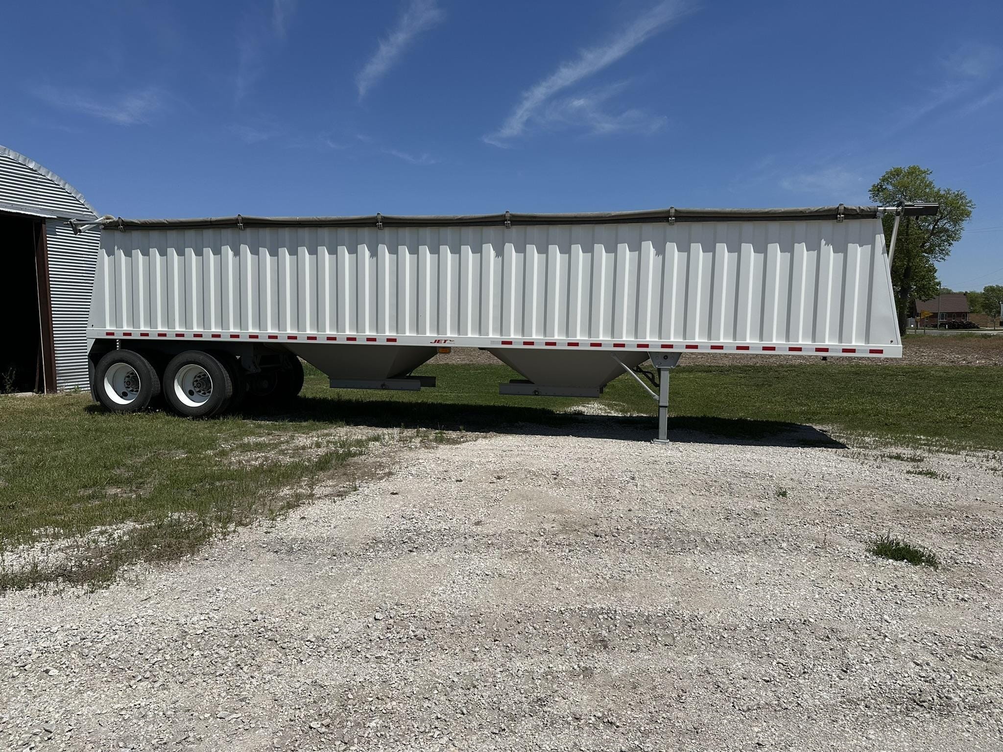 Main image Jet KG121