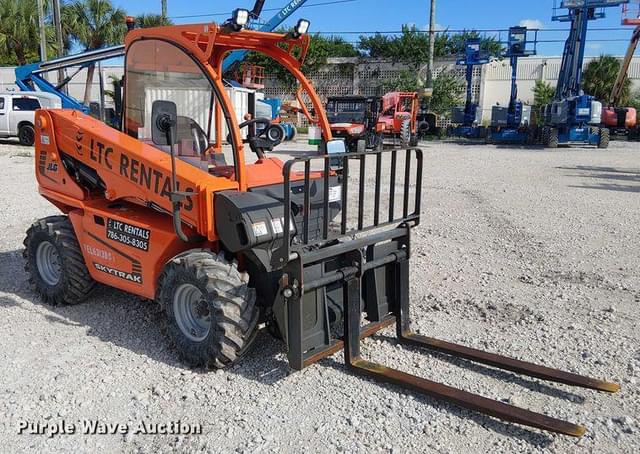 Image of JLG 3013 equipment image 2