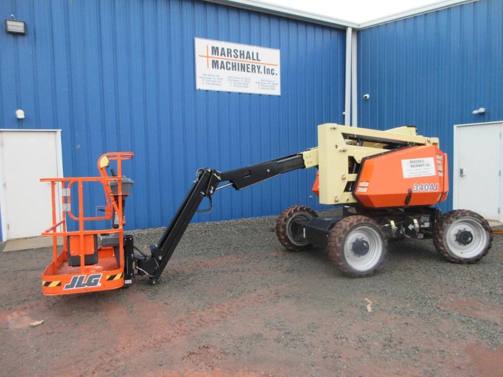 Image of JLG 340AJ Primary image
