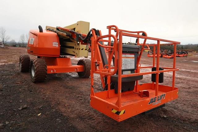 Image of JLG 450AJ equipment image 2