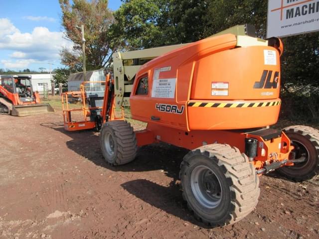 Image of JLG 450AJ equipment image 4