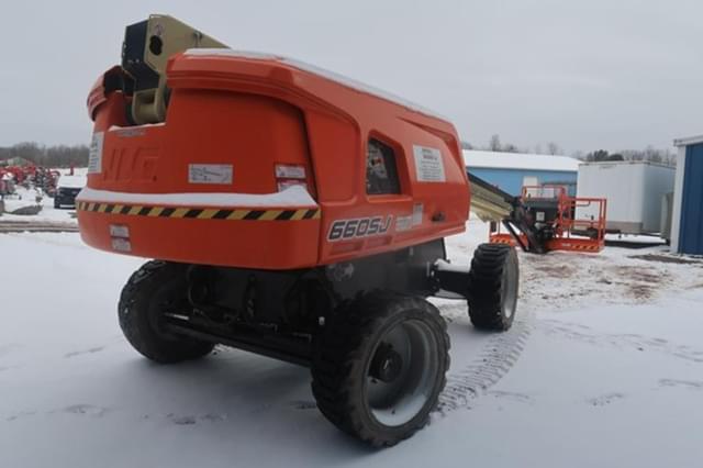 Image of JLG 660SJ equipment image 3