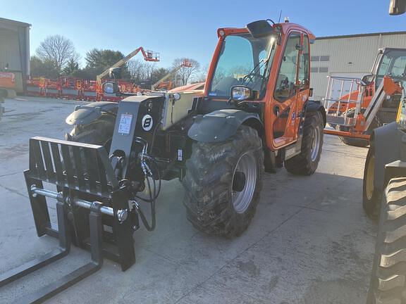 Image of JLG AG823 equipment image 4