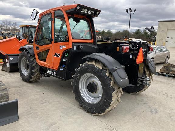 Image of JLG AG823 equipment image 1