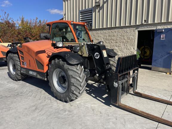 Image of JLG AG823 equipment image 4
