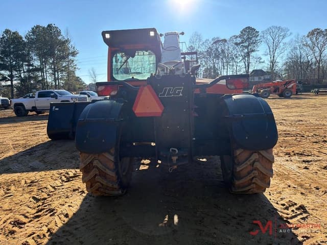 Image of JLG AG823 equipment image 3