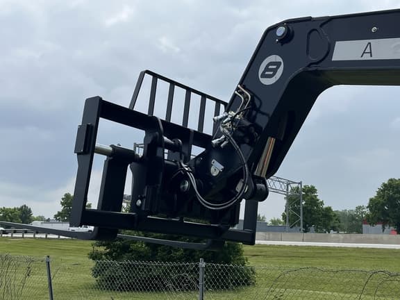 Image of JLG AG823 equipment image 2