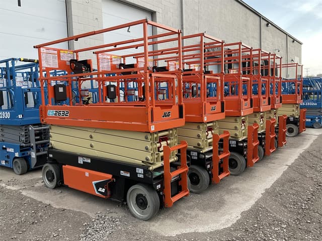Image of JLG ES2632 equipment image 1