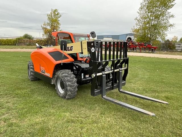 Image of JLG G5-18A equipment image 4