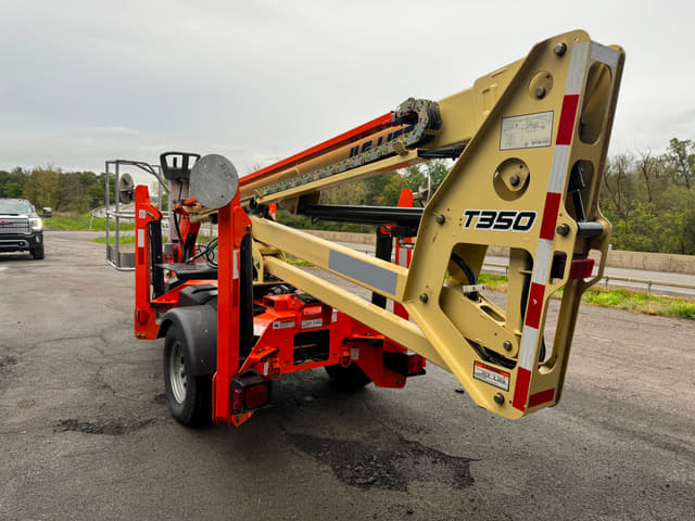 Image of JLG T350 equipment image 3