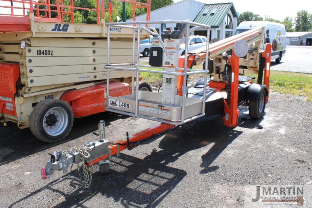 Image of JLG T350 Primary image