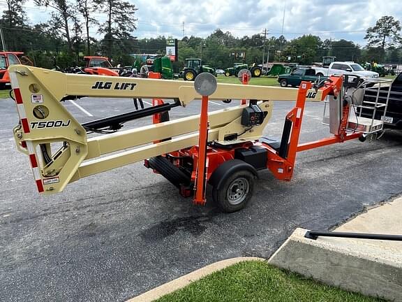 Image of JLG T500J equipment image 3