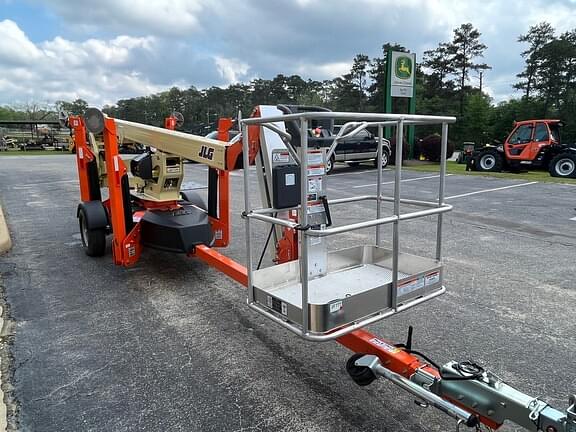 Image of JLG T500J equipment image 4