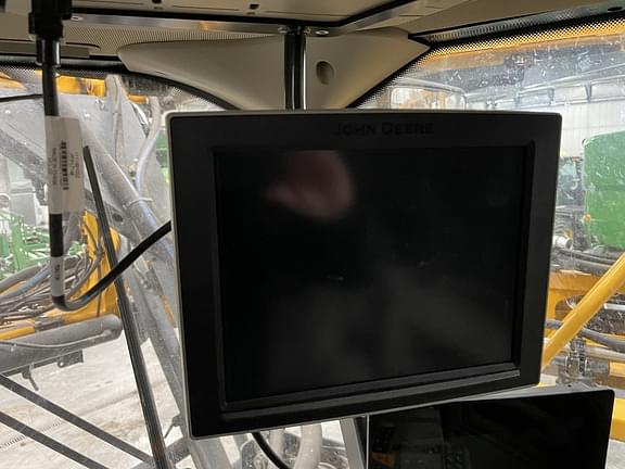 Image of John Deere Gen 4 Extended Monitor Image 0