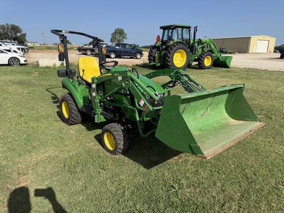 Image of John Deere 1023E Primary image