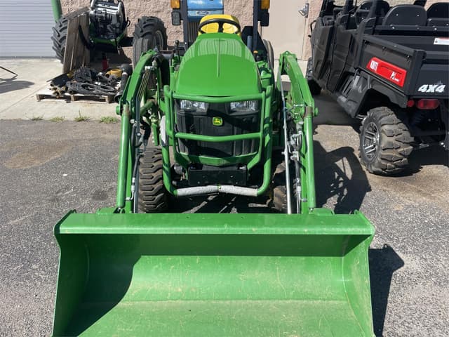 Image of John Deere 1023E equipment image 2