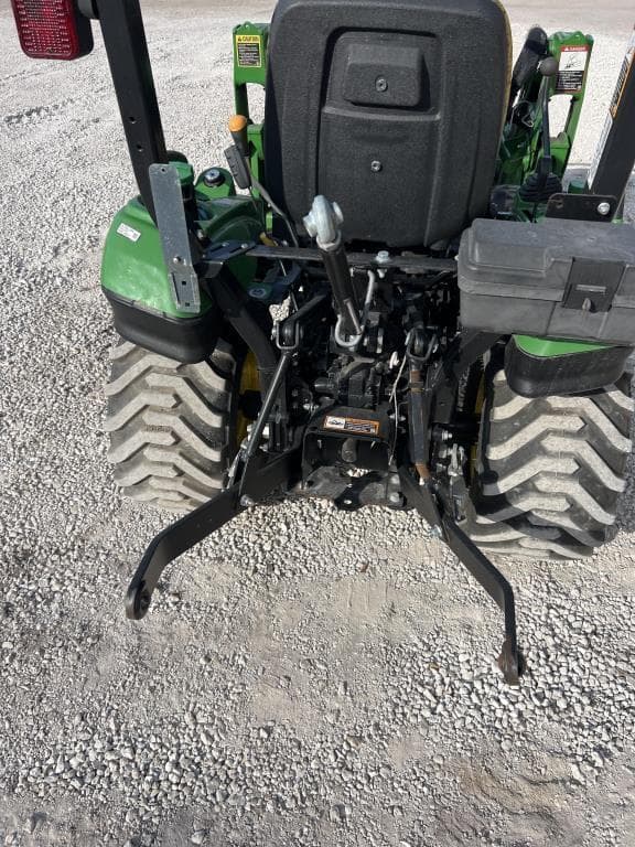 Image of John Deere 1023E equipment image 2