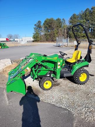 Image of John Deere 1023E Primary image