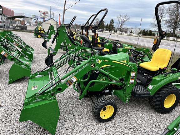 Image of John Deere 1023E Primary image