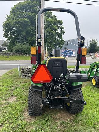 Image of John Deere 1023E equipment image 2