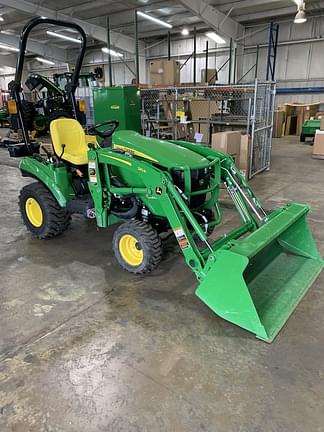 Image of John Deere 1023E equipment image 1