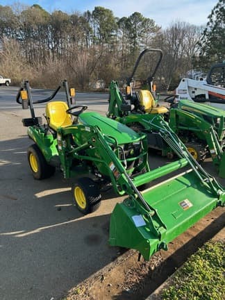 Image of John Deere 1023E equipment image 1