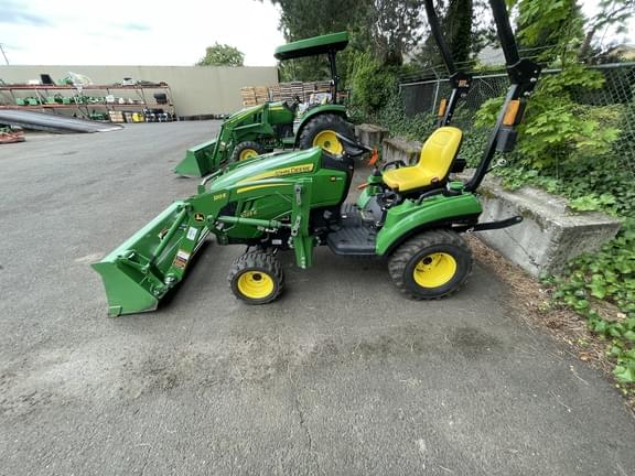 Image of John Deere 1023E Primary image