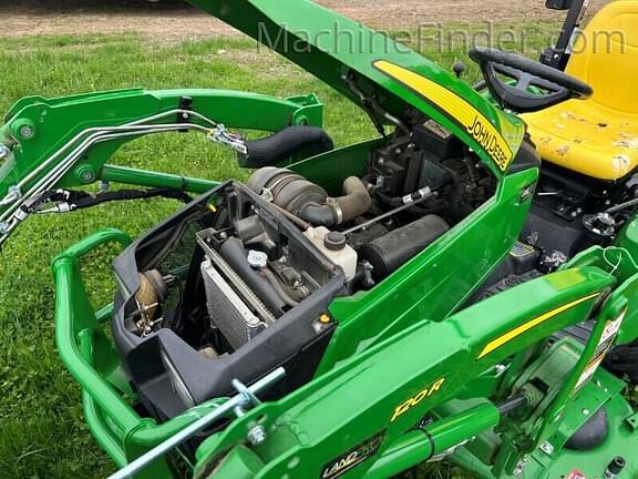 Image of John Deere 1023E equipment image 2